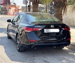 نیسان سێنترا